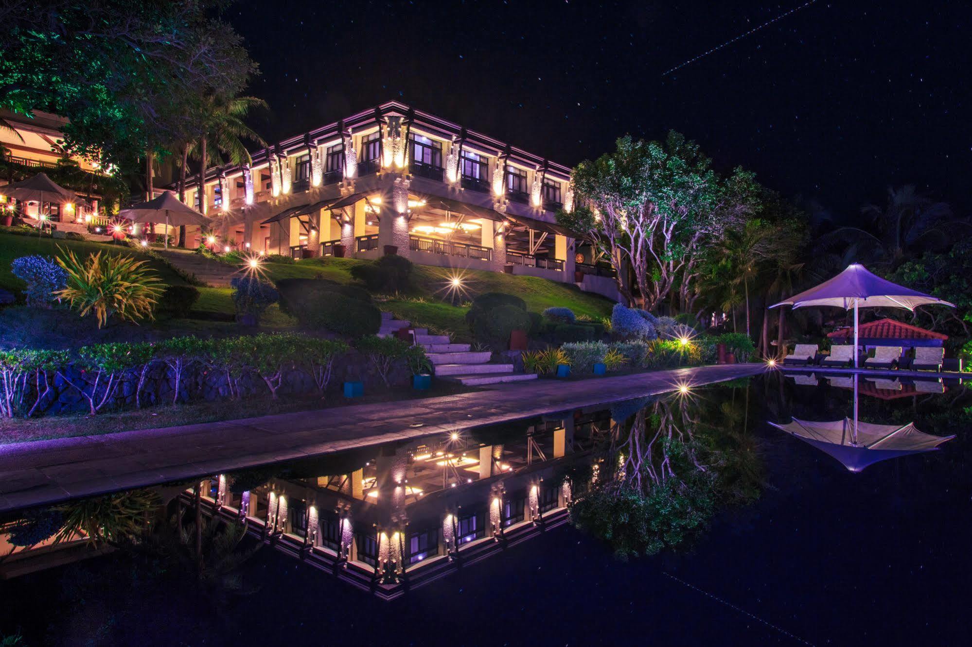 Club Punta Fuego Hotel Nasugbu Exterior photo